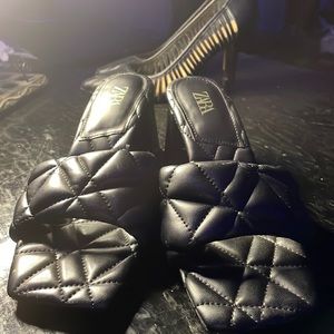 ZARA Black Padded Mule Squared Heel
